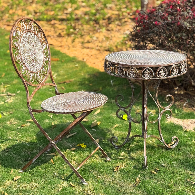 Garden European retro wrought  - Coffee Tea Gardens บทวิจารณ์และราคา