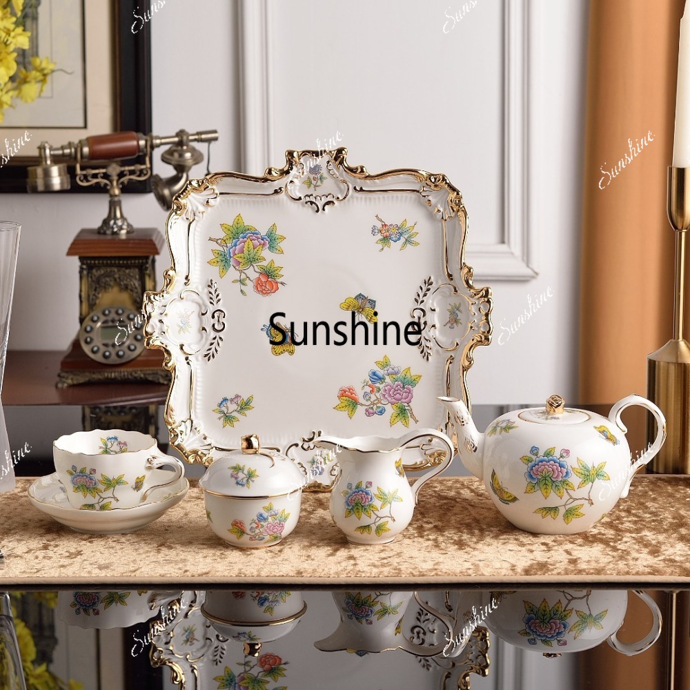 Hungarian Floral Garden Aftern - Coffee Tea Gardens บทวิจารณ์และราคา