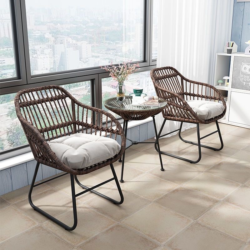 Balcony small table and chair  - Coffee Tea Gardens บทวิจารณ์และราคา
